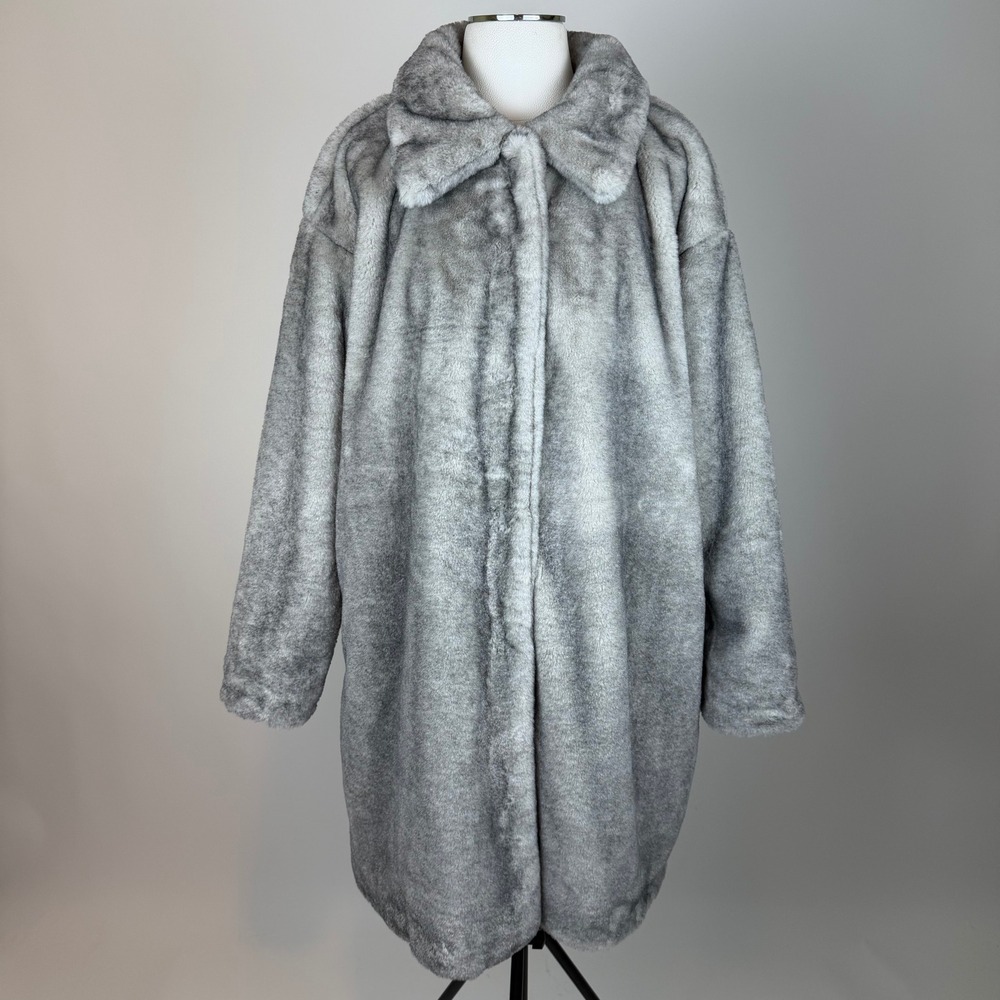 NWT Simply Vera Wang Gray Faux Fur Coat Womens Large Cozy Mob Wife Glam Winter